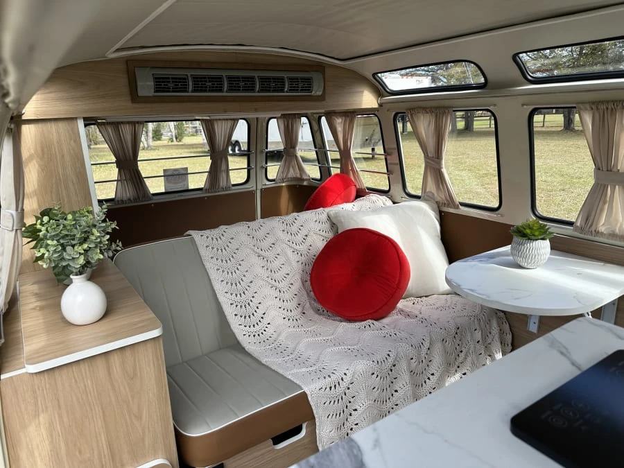 1969 Volkswagen Bay-Window Bus - Image 31 of 31