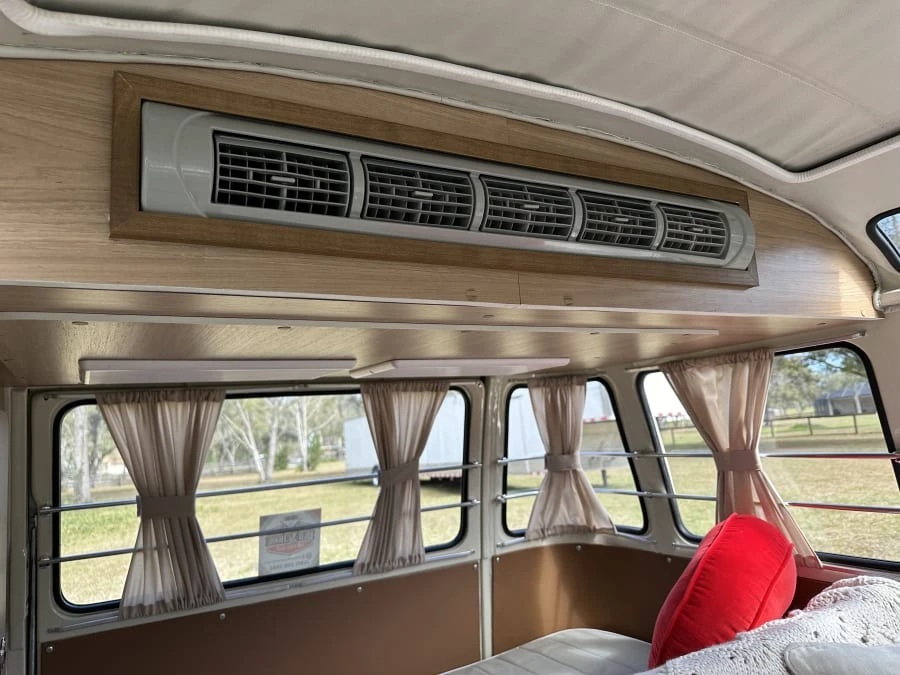 1969 Volkswagen Bay-Window Bus - Image 29 of 31