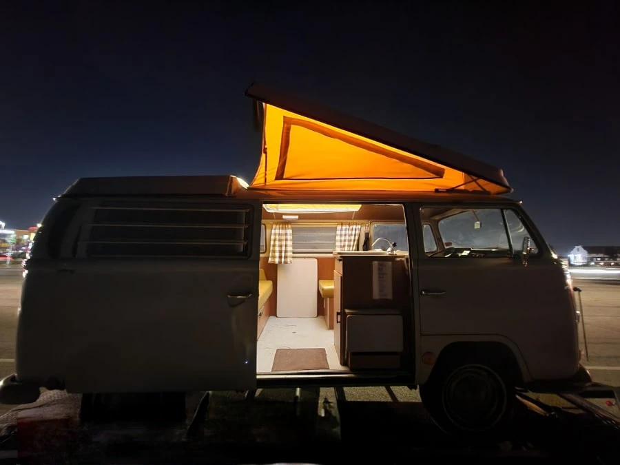 1969 Volkswagen Bay-Window Camper - Image 9 of 9