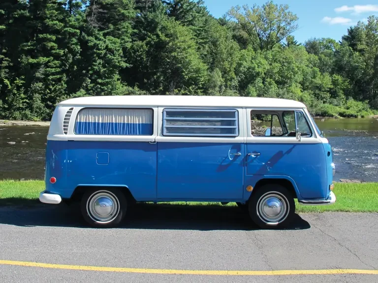 1969 Volkswagen Bay-Window Camper - Image 6 of 13