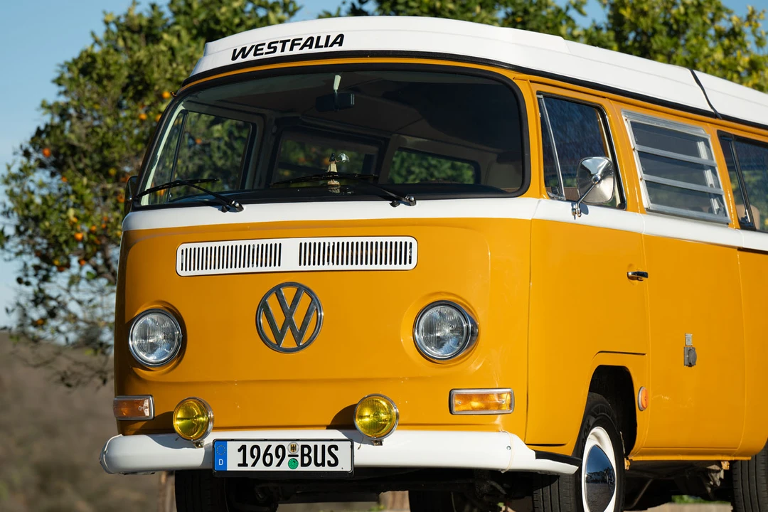 1969 Volkswagen Bay-Window Camper - Image 12 of 31