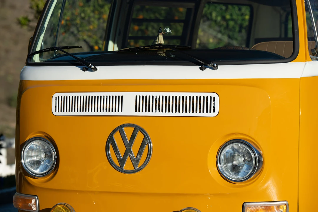 1969 Volkswagen Bay-Window Camper - Image 15 of 31