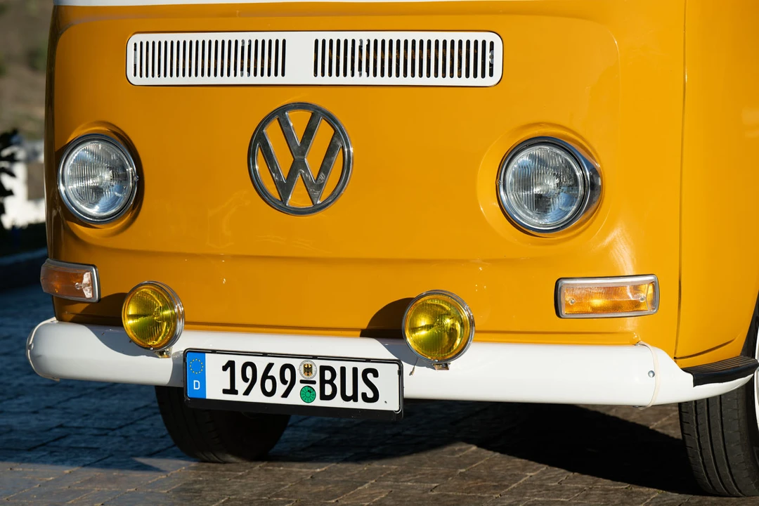 1969 Volkswagen Bay-Window Camper - Image 16 of 31