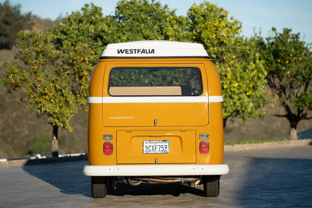 1969 Volkswagen Bay-Window Camper - Image 9 of 31