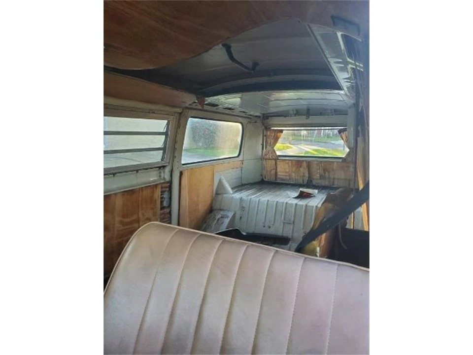 1969 Volkswagen Bay-Window Camper - Image 7 of 12