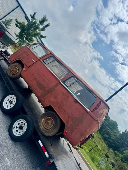 1969 Volkswagen Bay-Window Bus - Image 15 of 15