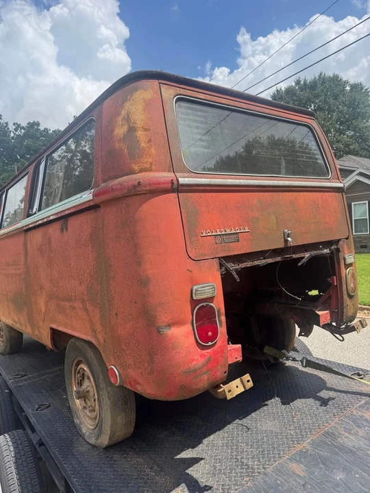 1969 Volkswagen Bay-Window Bus - Image 3 of 15