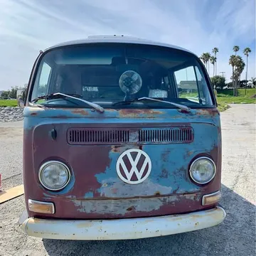 1969 Volkswagen Bus Camper
