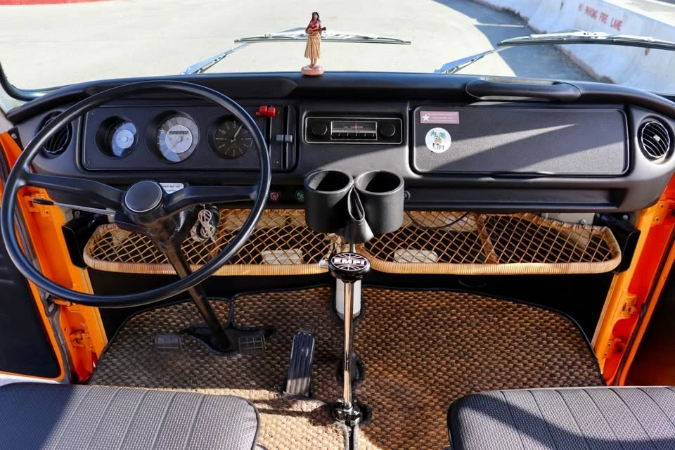 1969 Volkswagen Split-Window Bus - Image 12 of 18