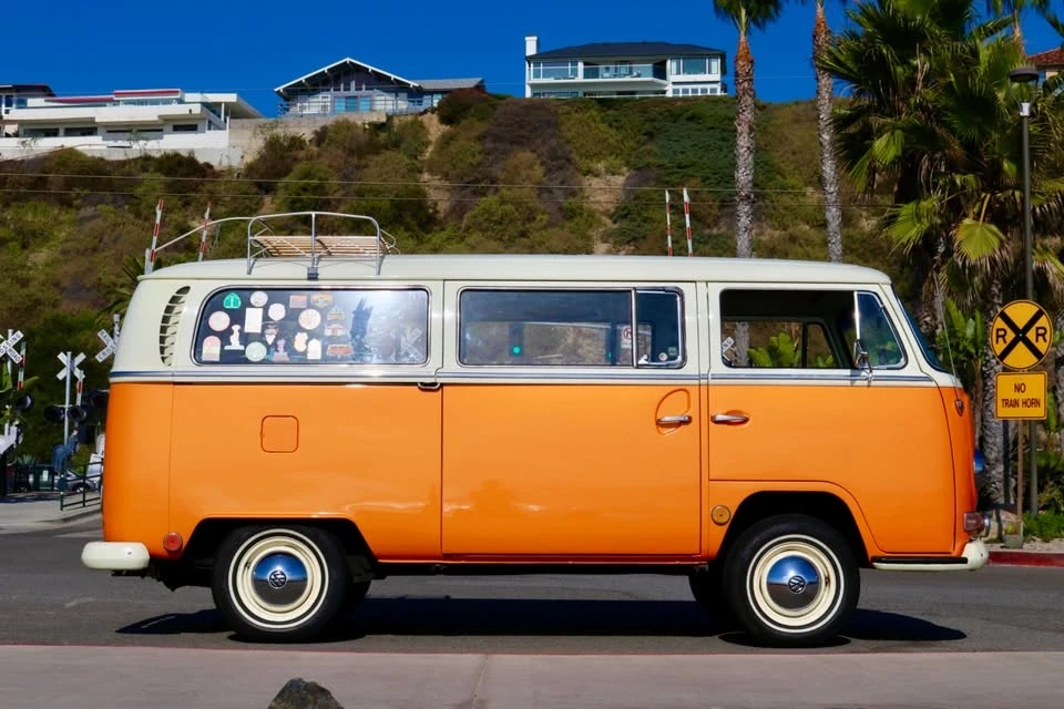 1969 Volkswagen Split-Window Bus - Image 6 of 18