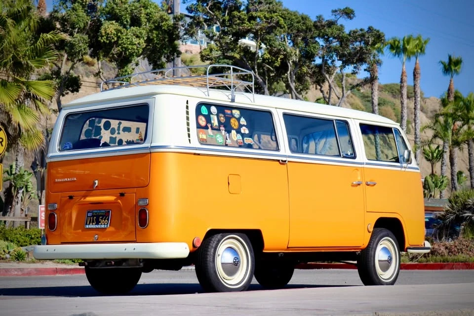 1969 Volkswagen Split-Window Bus - Image 5 of 18