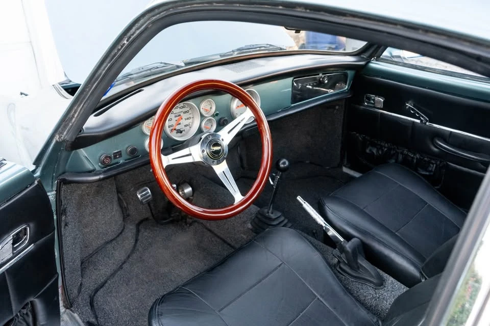1969 Volkswagen Karmann Ghia Type 14 - Image 11 of 20