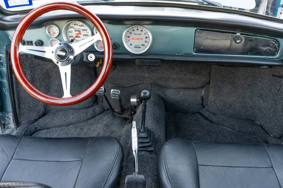 1969 Volkswagen Karmann Ghia Type 14 - Image 17 of 20