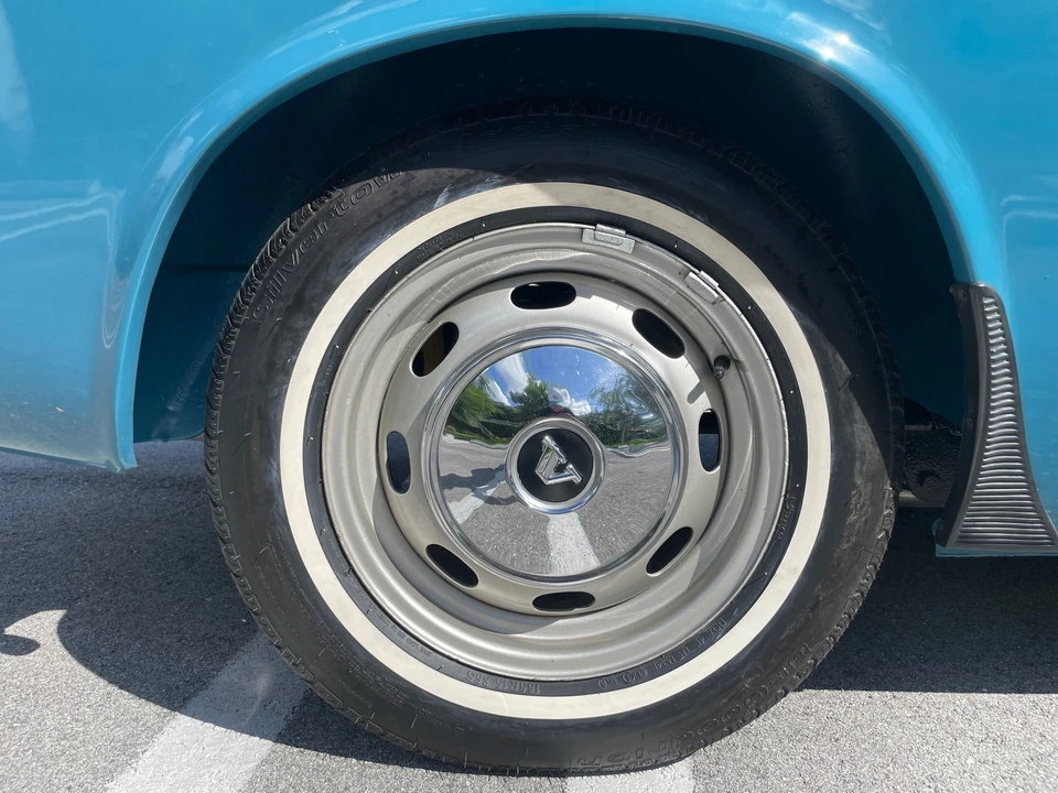 1969 Volvo 1800S - Image 27 of 31