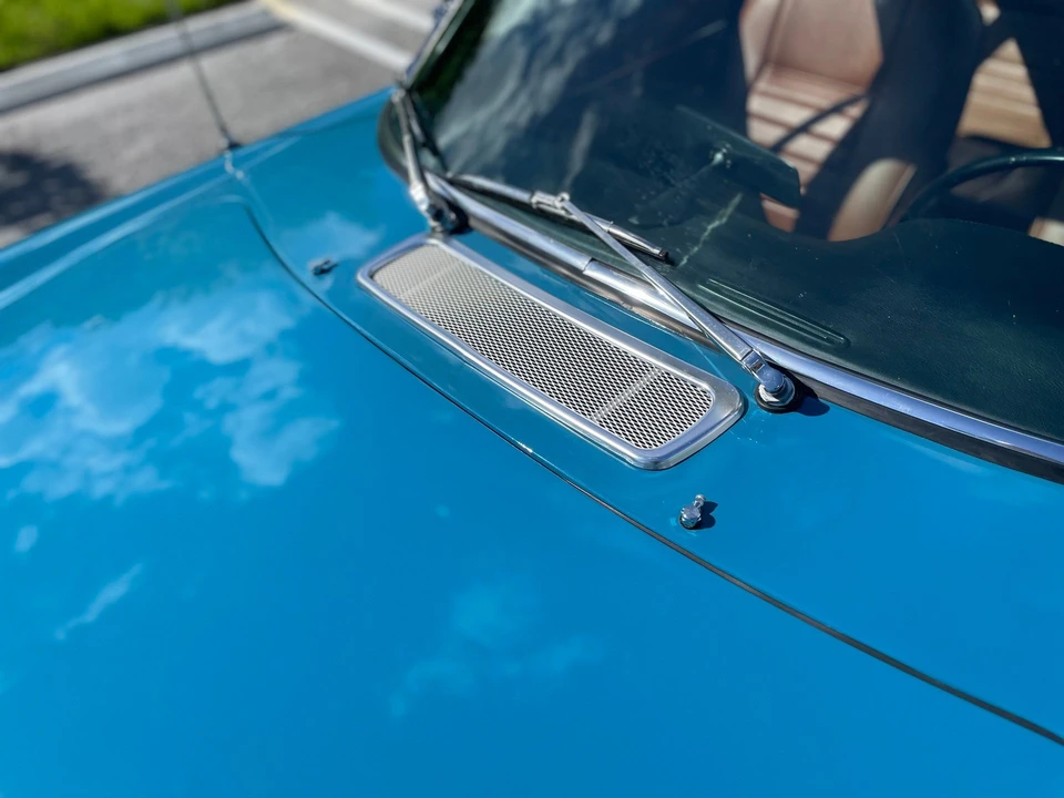 1969 Volvo 1800S - Image 12 of 31