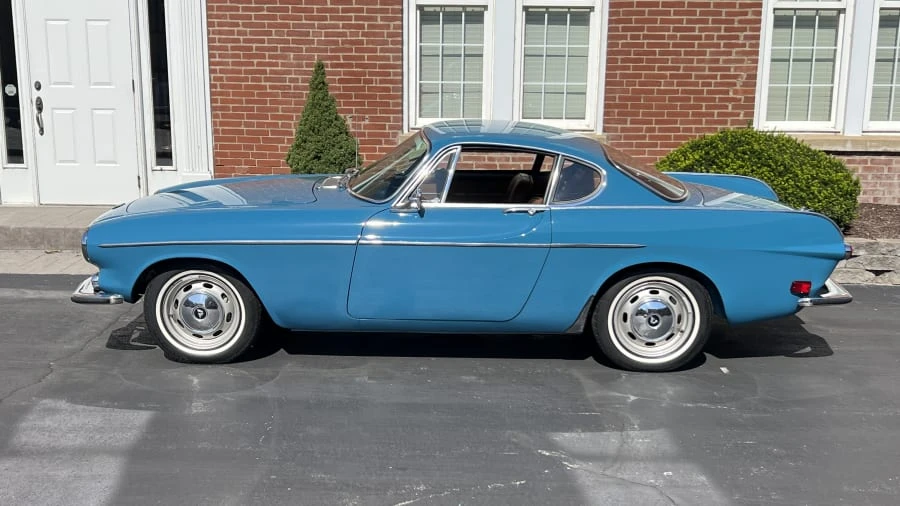 1969 Volvo 1800S - Image 2 of 8