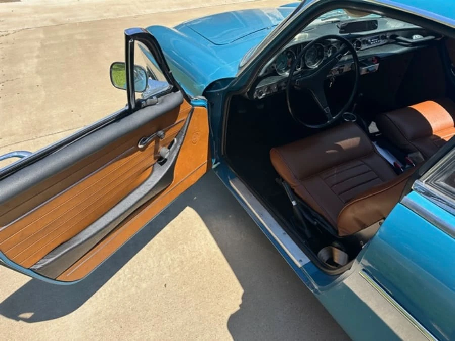 1969 Volvo 1800S - Image 5 of 10