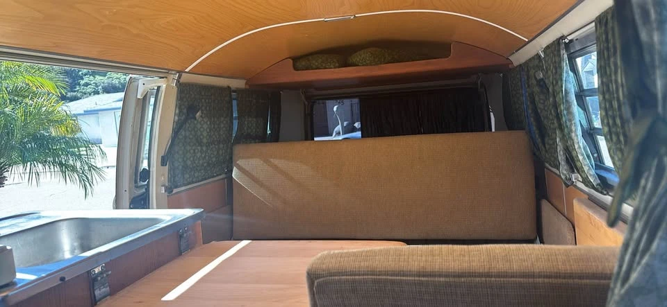 1969 Volkswagen Type 2 - Image 3 of 10