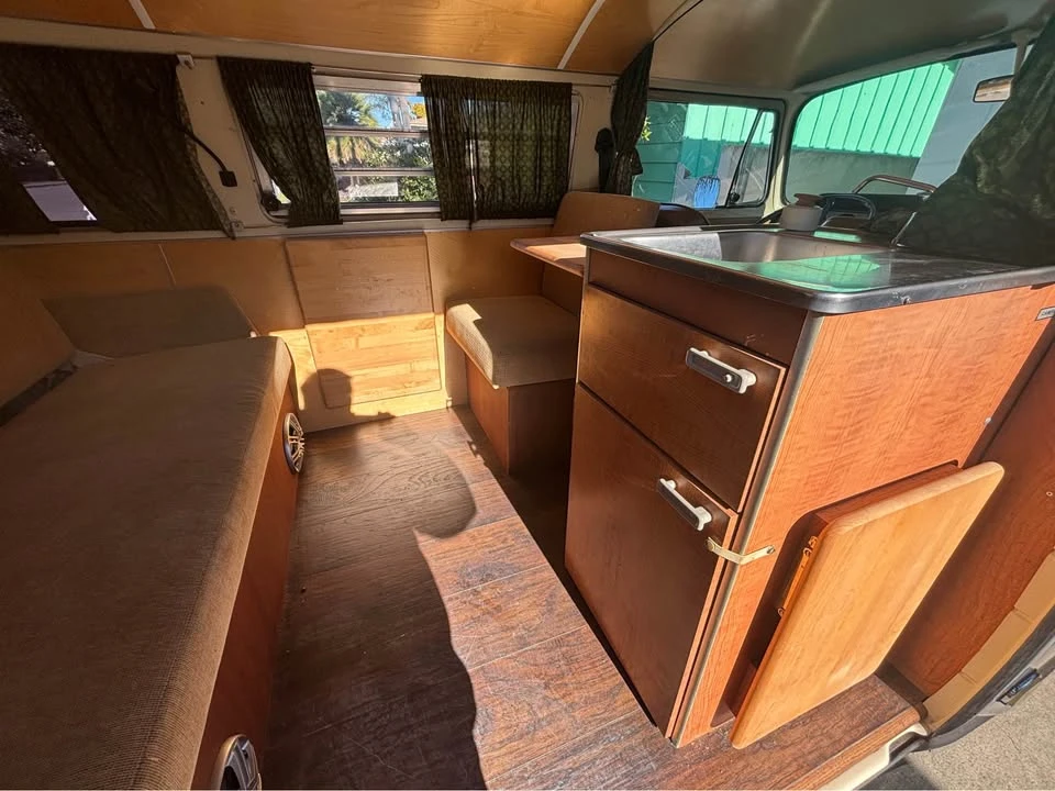 1969 Volkswagen Type 2 - Image 7 of 10