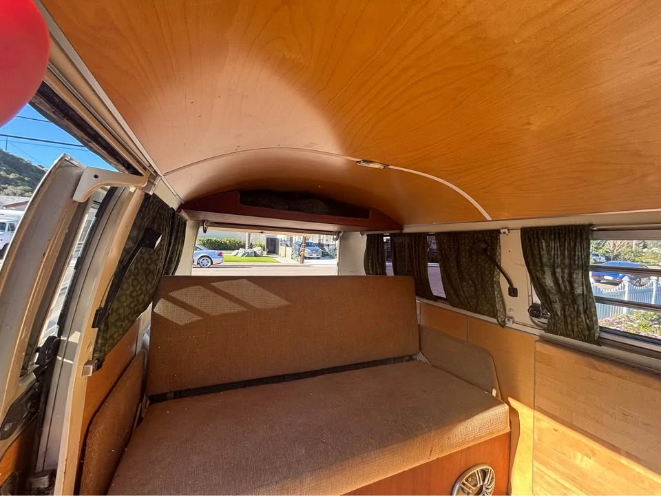 1969 Volkswagen Type 2 - Image 8 of 10