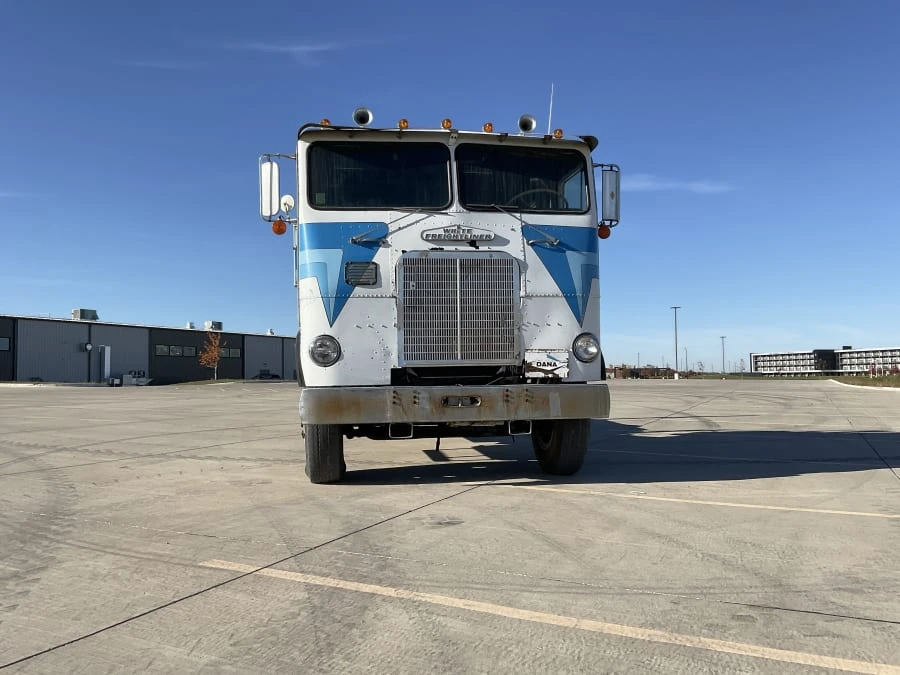 1969 Freightliner - Image 9 of 28