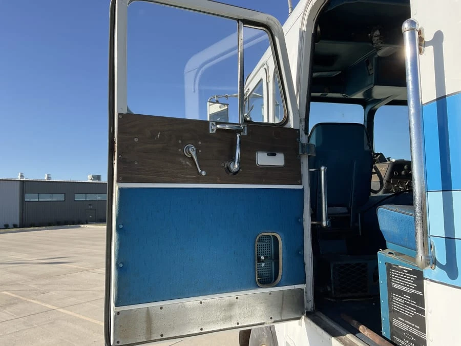 1969 Freightliner - Image 13 of 28