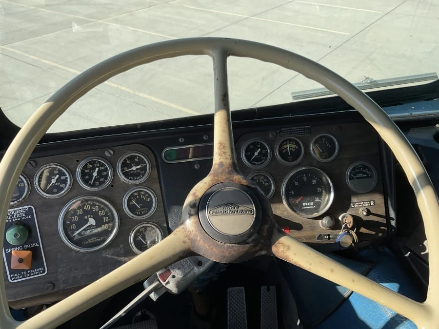 1969 Freightliner - Image 12 of 28