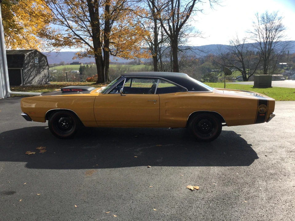1969 Dodge Super Bee - Image 9 of 31