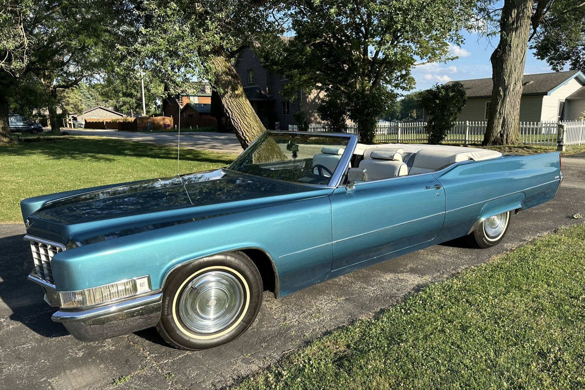 1969 Cadillac DeVille Convertible