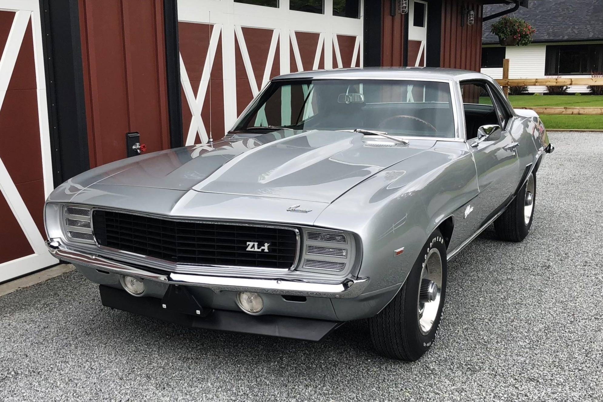 ZL1-Style 1969 Chevrolet Camaro 4-Speed