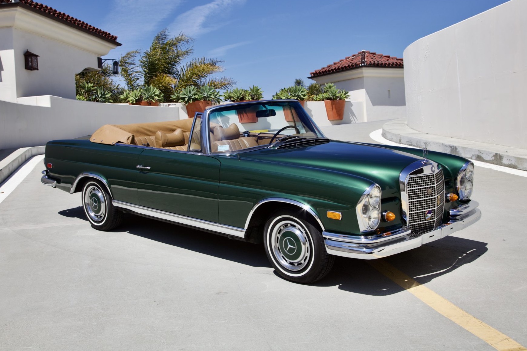 1969 Mercedes-Benz 280SE Cabriolet 4-Speed