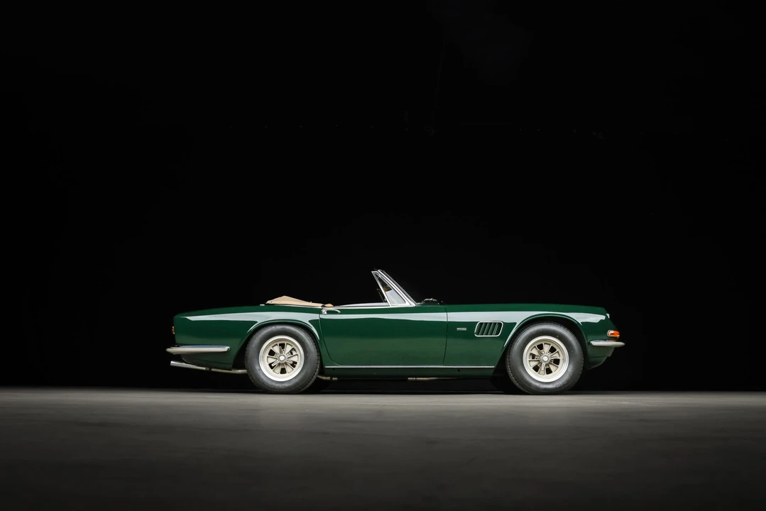 1970 AC - Image 21 of 31
