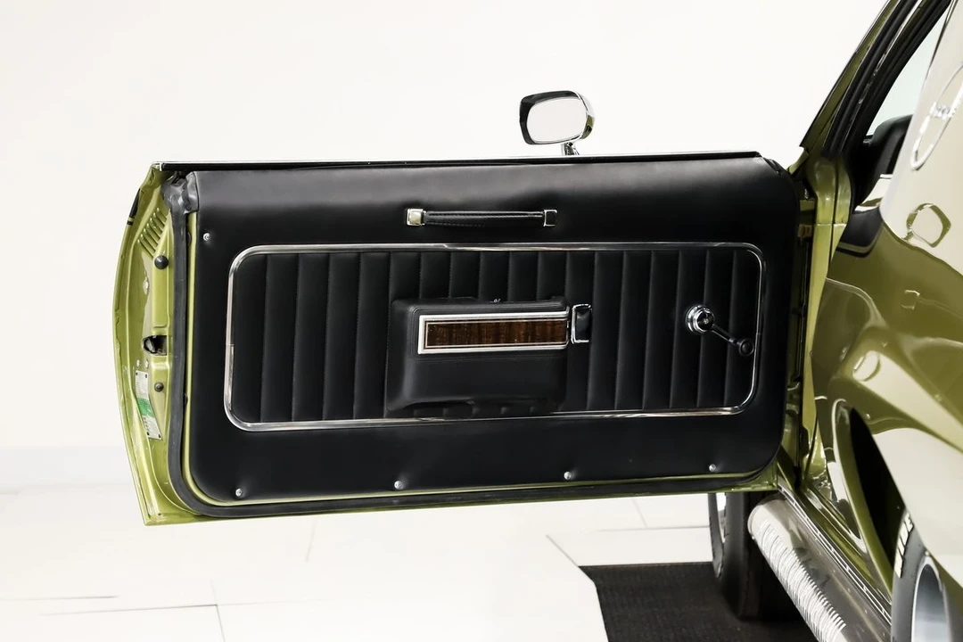 1970 AMC AMX - Image 7 of 12