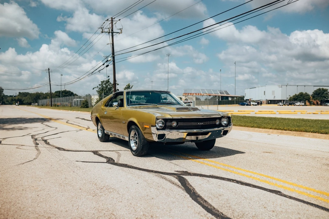 1970 AMC AMX - Image 3 of 13