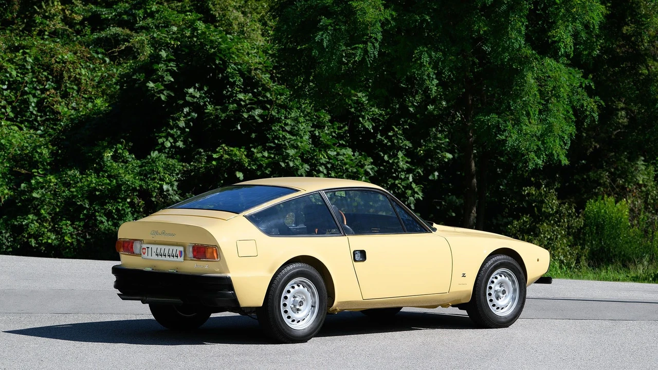 1970 Alfa Romeo Junior Z - Image 11 of 31