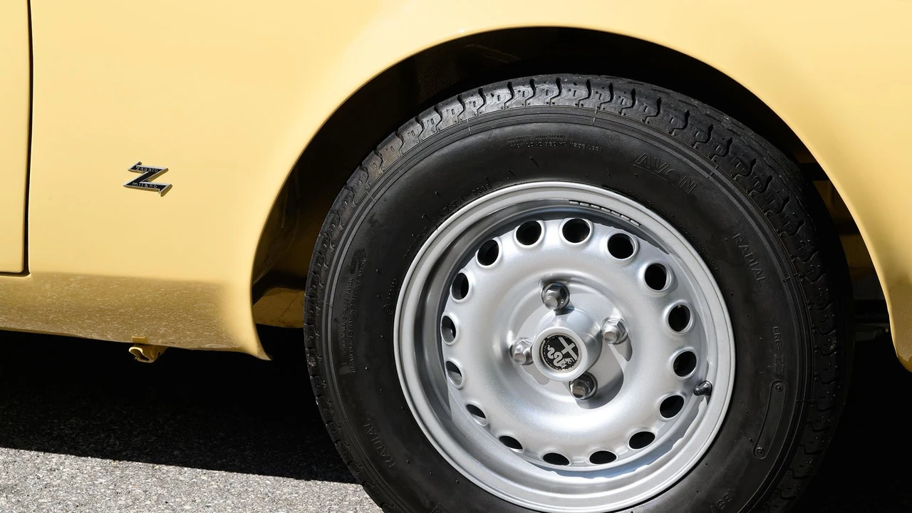 1970 Alfa Romeo Junior Z - Image 16 of 31