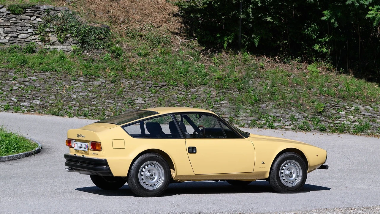 1970 Alfa Romeo Junior Z - Image 10 of 31