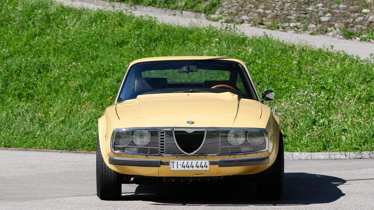 1970 Alfa Romeo Junior Z - Image 2 of 31