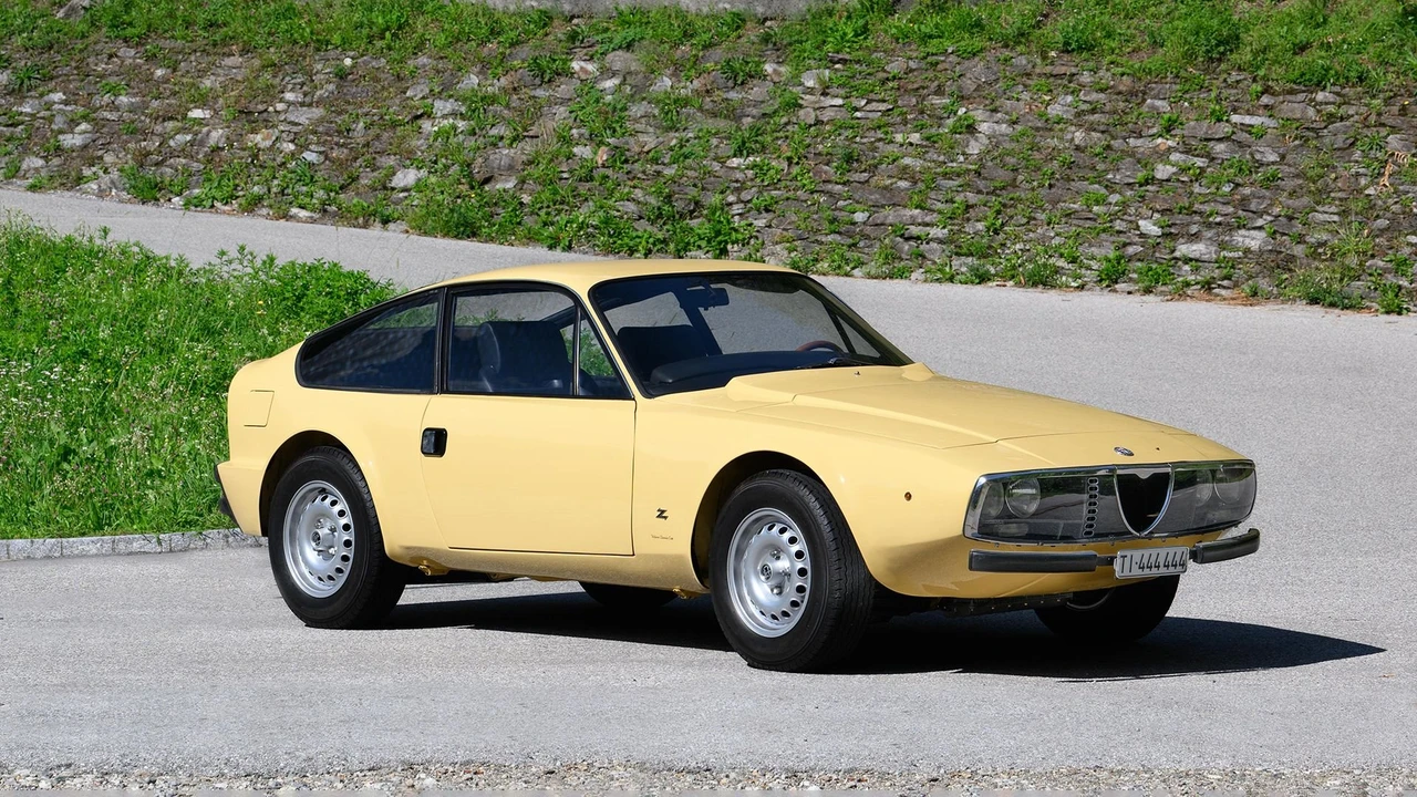1970 Alfa Romeo Junior Z - Image 14 of 31