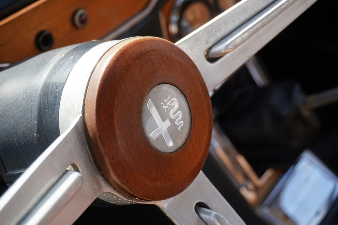 1970 Alfa Romeo 1750 GT Veloce - Image 29 of 30