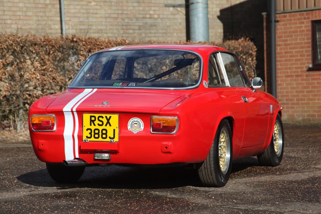 1970 Alfa Romeo 1750 GT Veloce - Image 30 of 30