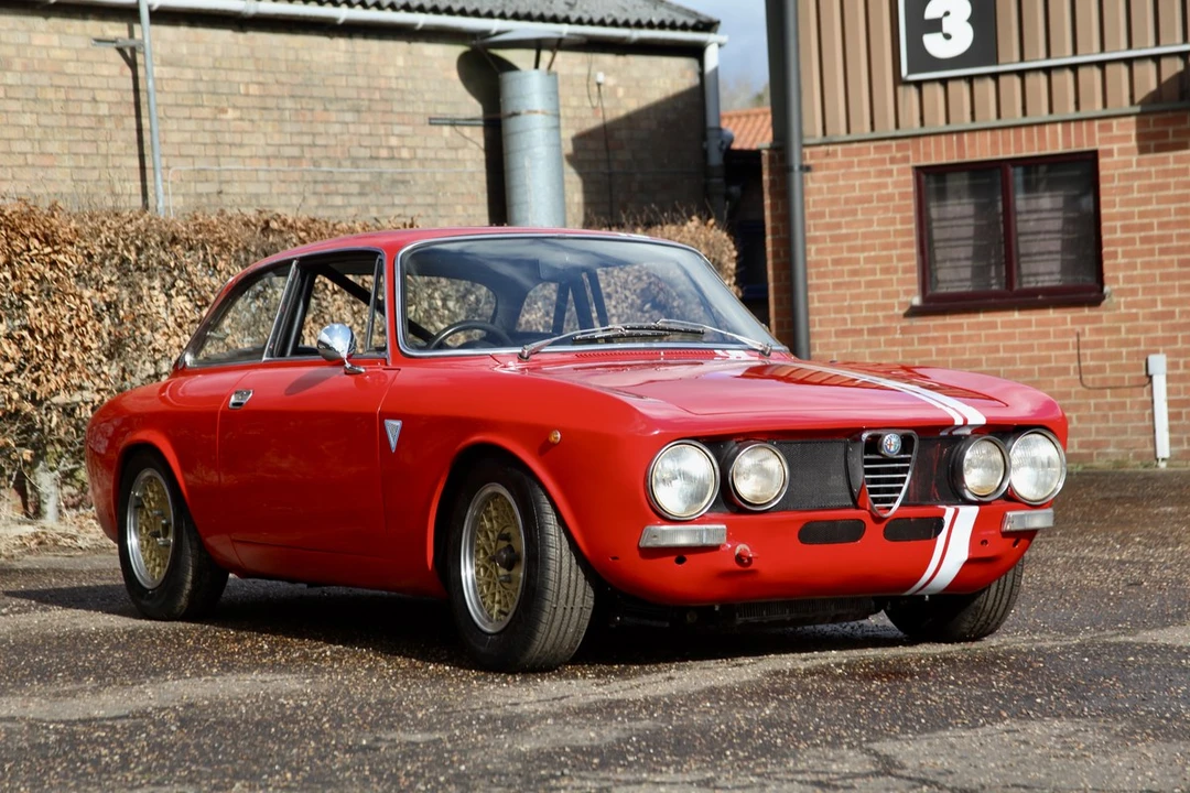 1970 Alfa Romeo 1750 GT Veloce - Image 24 of 30