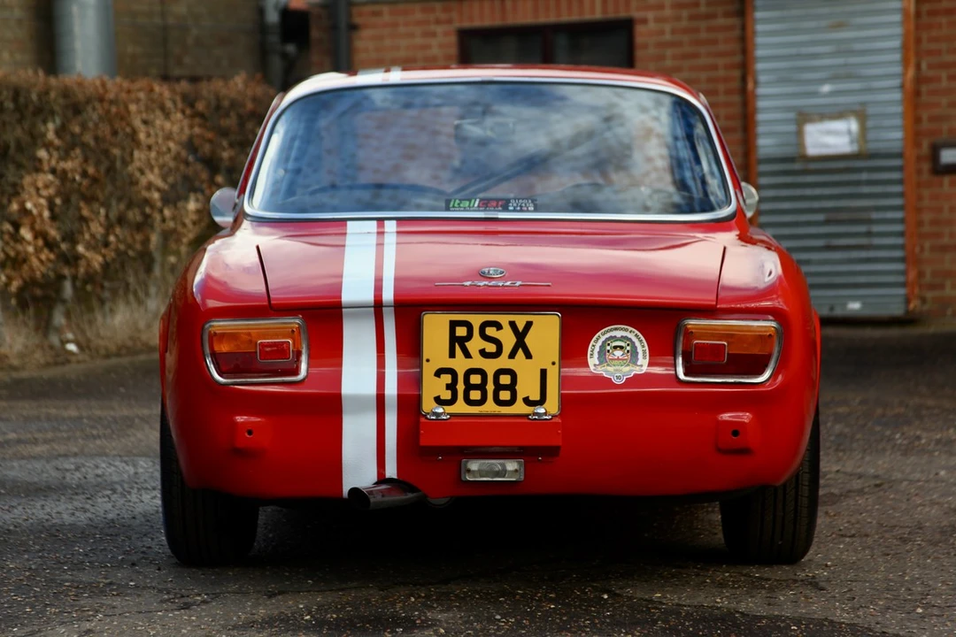 1970 Alfa Romeo 1750 GT Veloce - Image 3 of 30