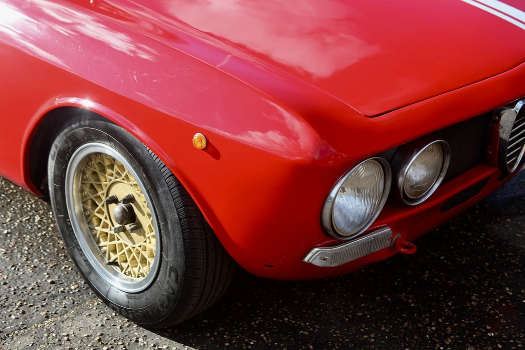 1970 Alfa Romeo 1750 GT Veloce - Image 9 of 30