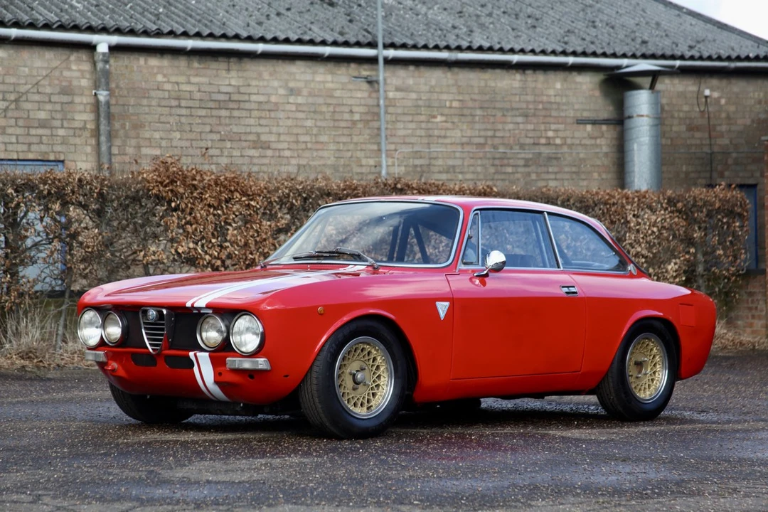 1970 Alfa Romeo 1750 GT Veloce - Image 19 of 30