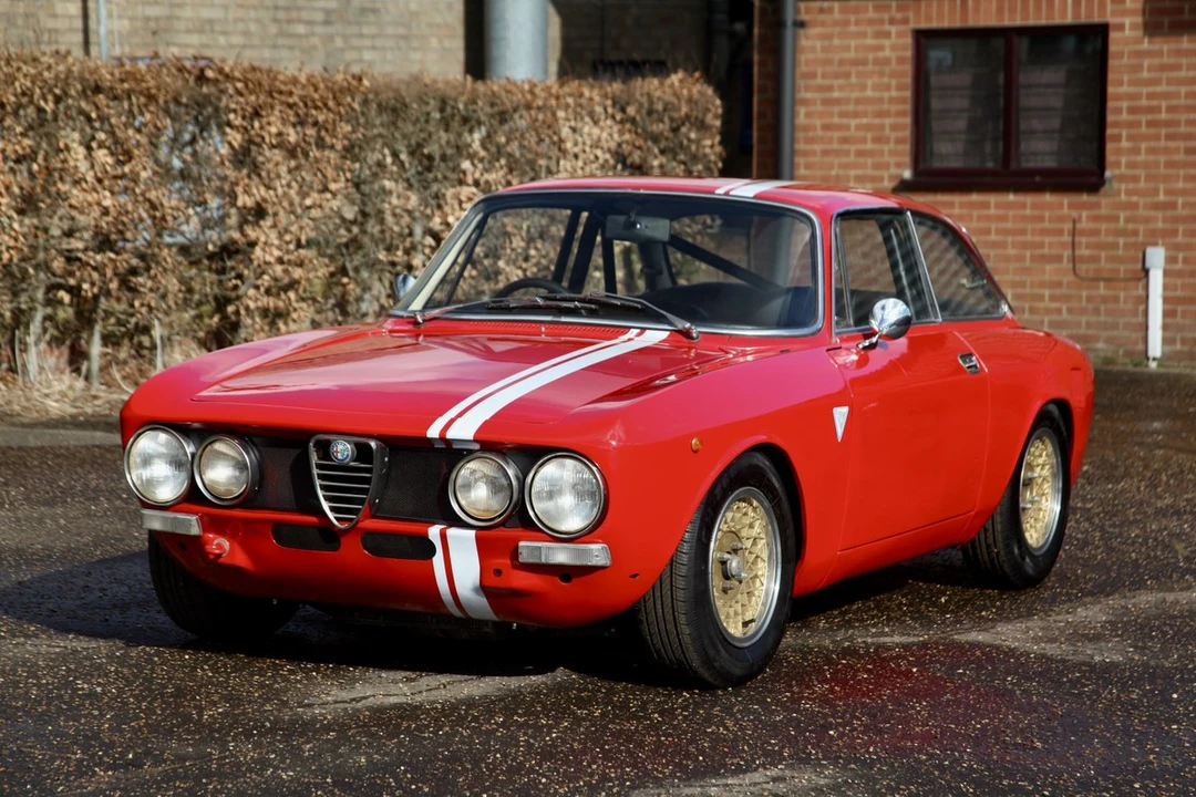 1970 Alfa Romeo 1750 GT Veloce - Image 15 of 30