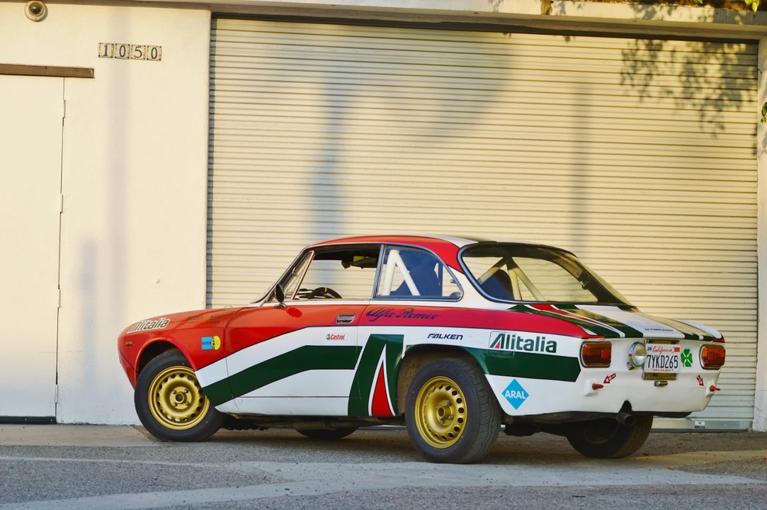 1970 Alfa Romeo GT 1300 Junior - Image 9 of 29