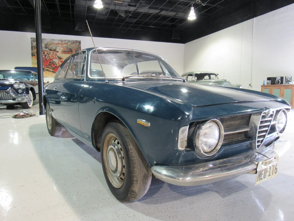 1970 Alfa Romeo GT 1300 Junior - Image 11 of 31