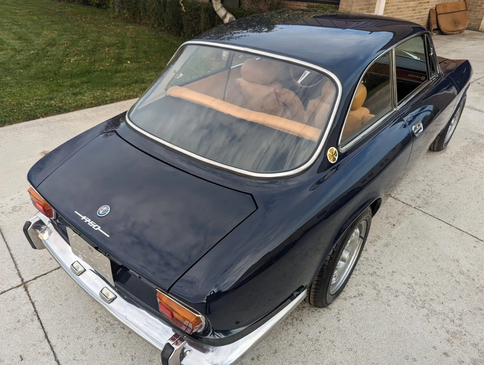 1970 Alfa Romeo 1750 GT Veloce - Image 16 of 31