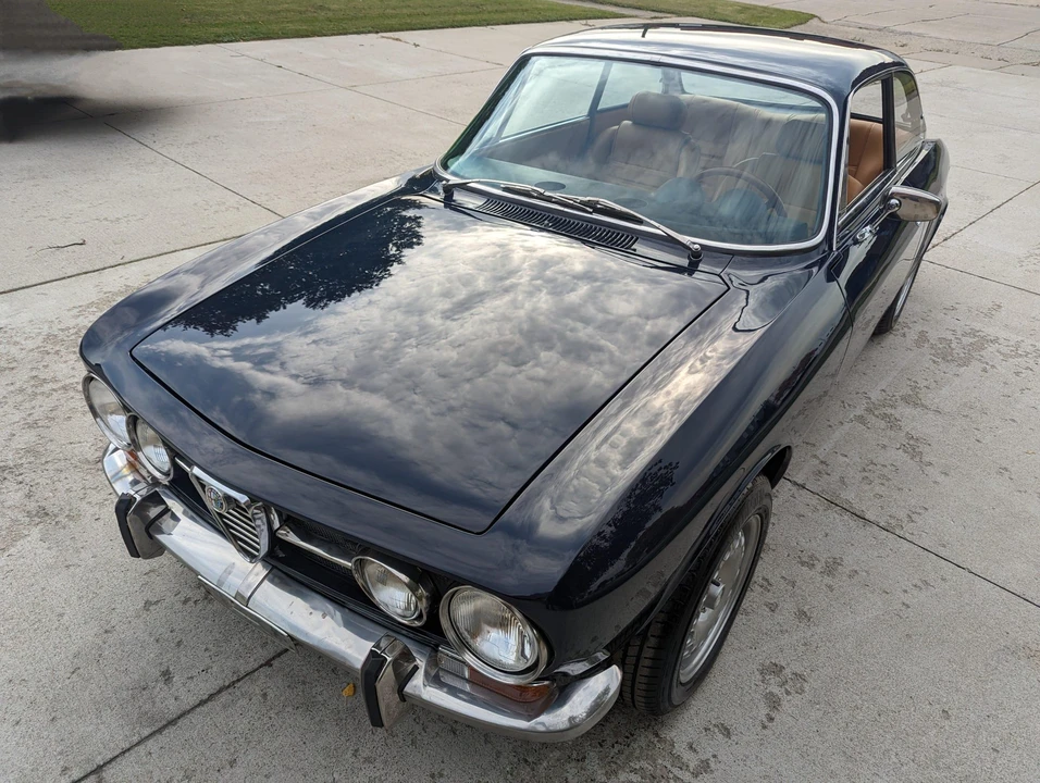 1970 Alfa Romeo 1750 GT Veloce - Image 10 of 31